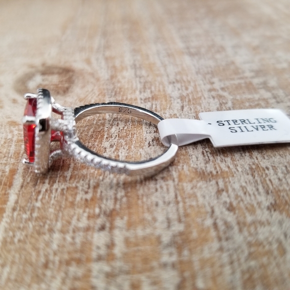 3ct Red Garnet Sterling Silver Ring - Picture 4 of 6